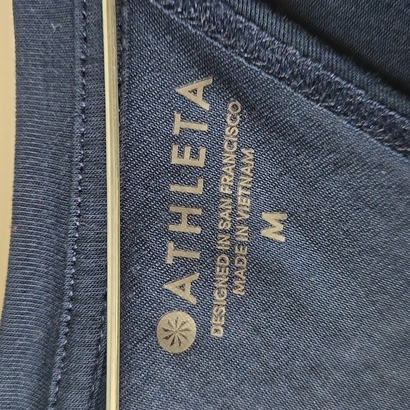 Athleta Essence Twist Long Sleeve Athletic Top - Picture 4 of 6